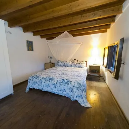 El Rhodian Villa アパート *
