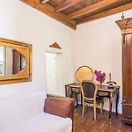 شقة El Rhodian Villa *